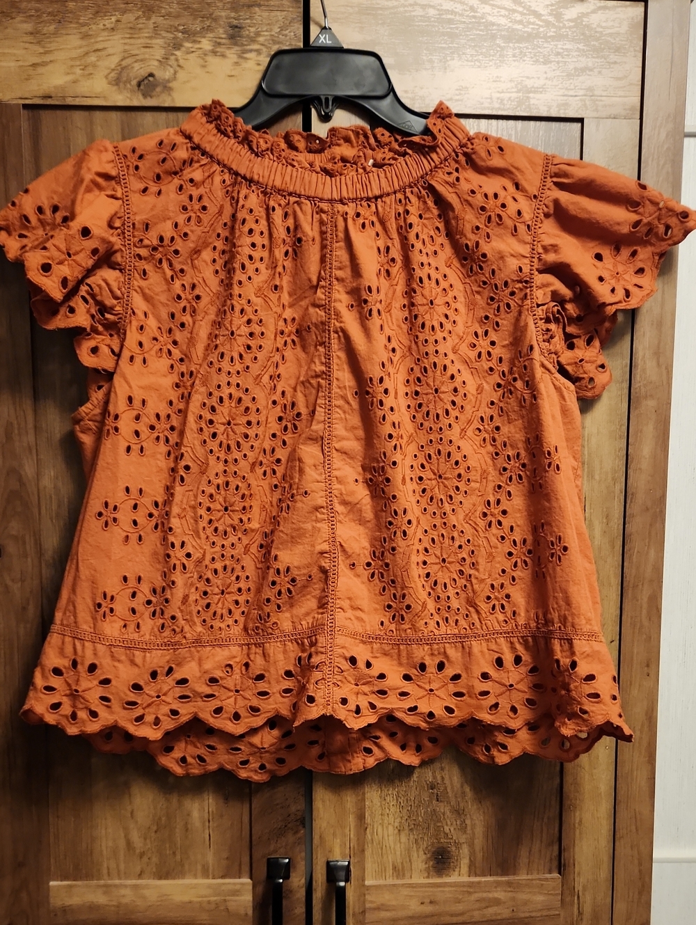 Women’s Eyelet Flutter Sleeve Blouse - Rust